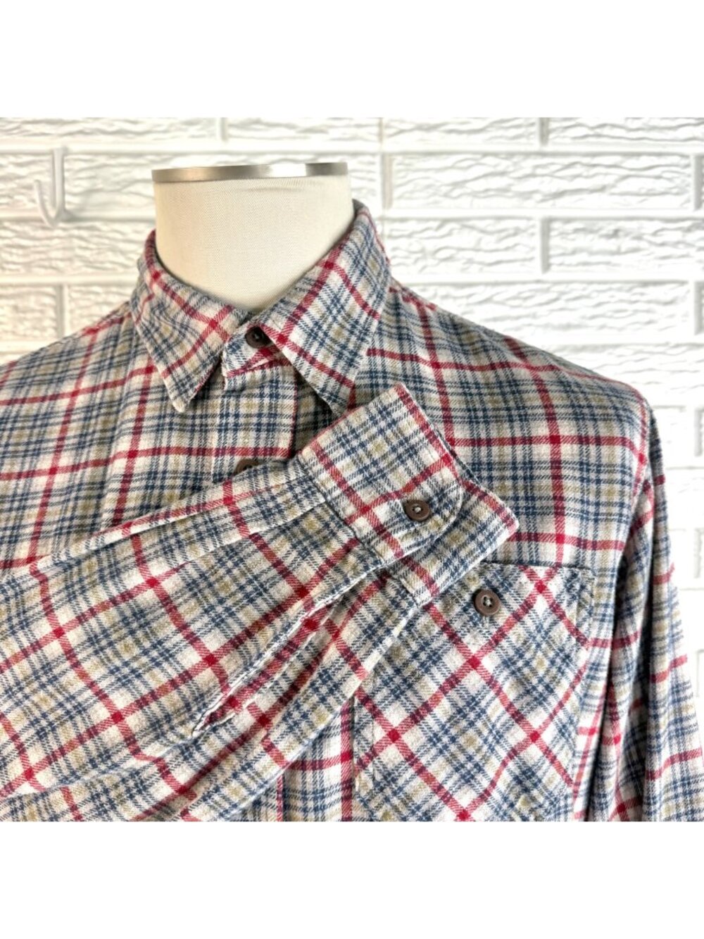 Wrangler Blue Ridge Plaid Flannel Button Up Shirt Long Sleeve Size Medium